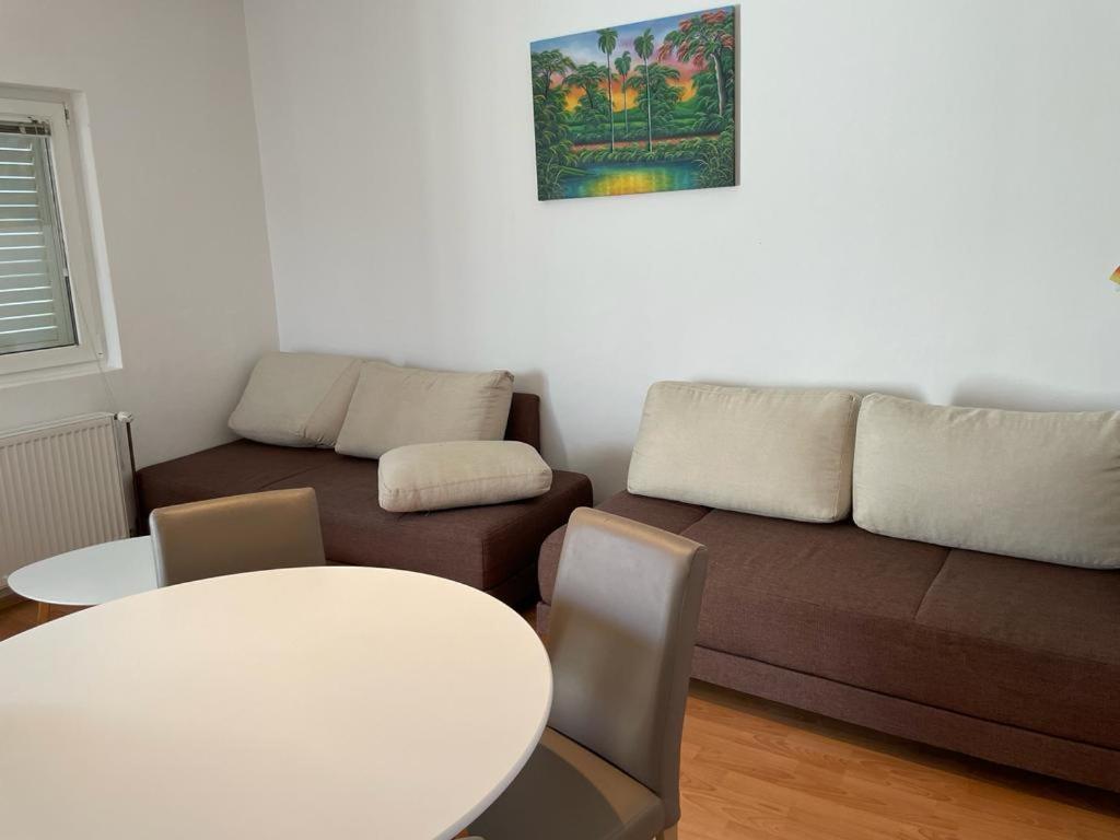 Apartment Place 2 Stay Đảo Hvar Ngoại thất bức ảnh